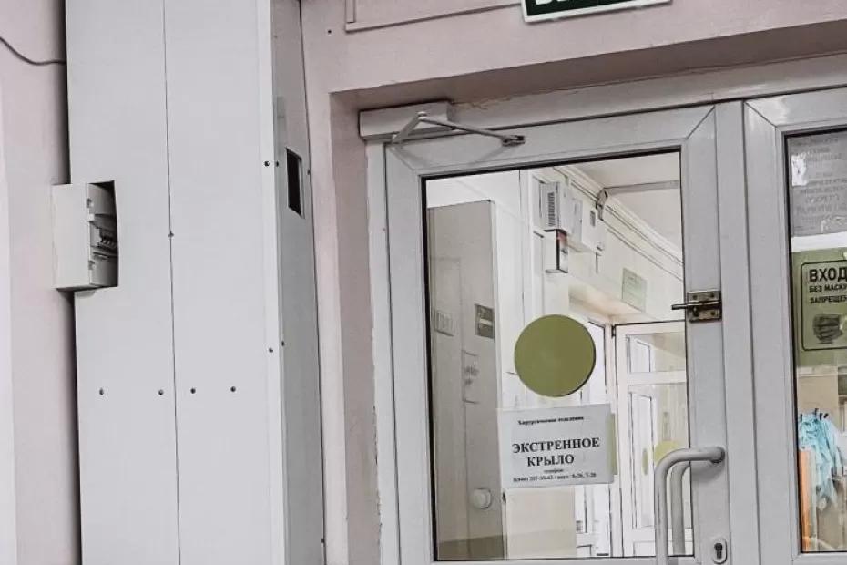 Российские хирурги спасли мужчину после сложного ножевого ранения Российские хирурги спасли мужчину после сложного ножевого ранения