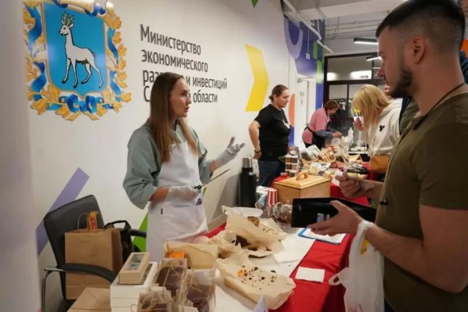 Вячеслав Федорищев поздравил работников торговли Самарской области с профессиональным праздником