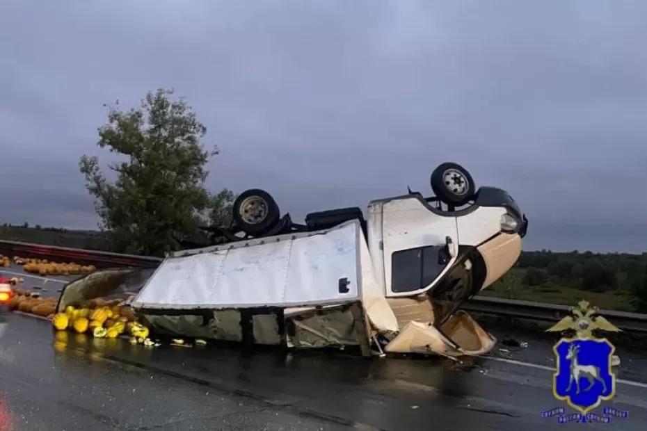 В Самарской области 4 сентября на одном участке трассы случились два ДТП: что произошло