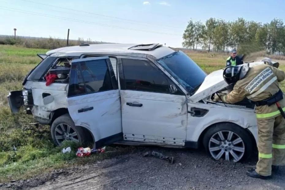 В Самарской области в ДТП на трассе пострадали три человека