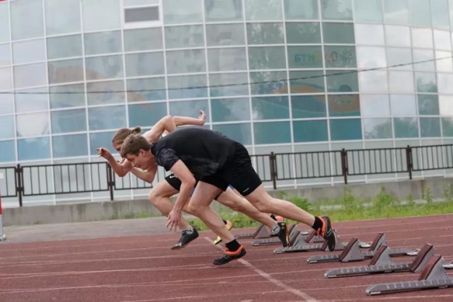 В Тольятти в «Кроссе нации-2025» приняли участие более 2500 человек