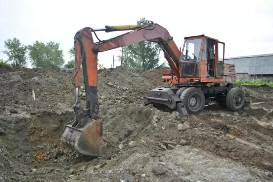 В Чапаевске при установке контейнерной площадки повредили газопровод