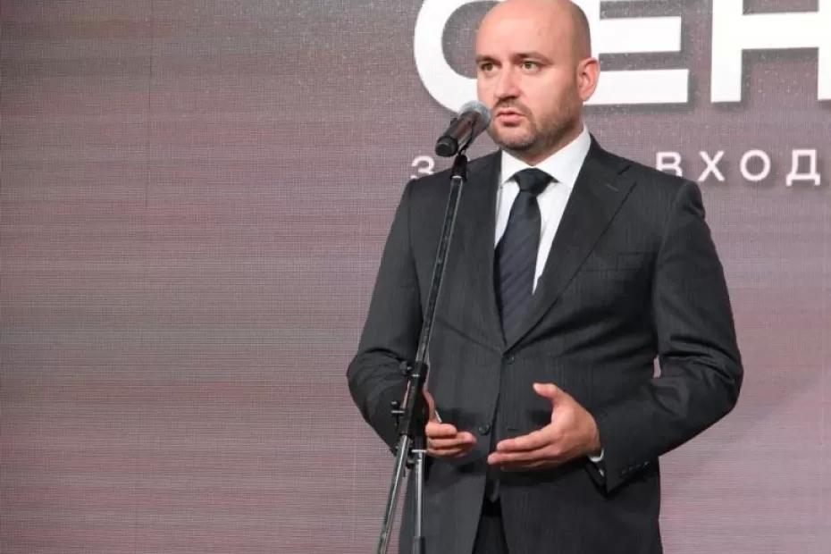 Более 300 новых рабочих мест в Самарской области: Вячеслав Федорищев дал старт производству стальных дверей