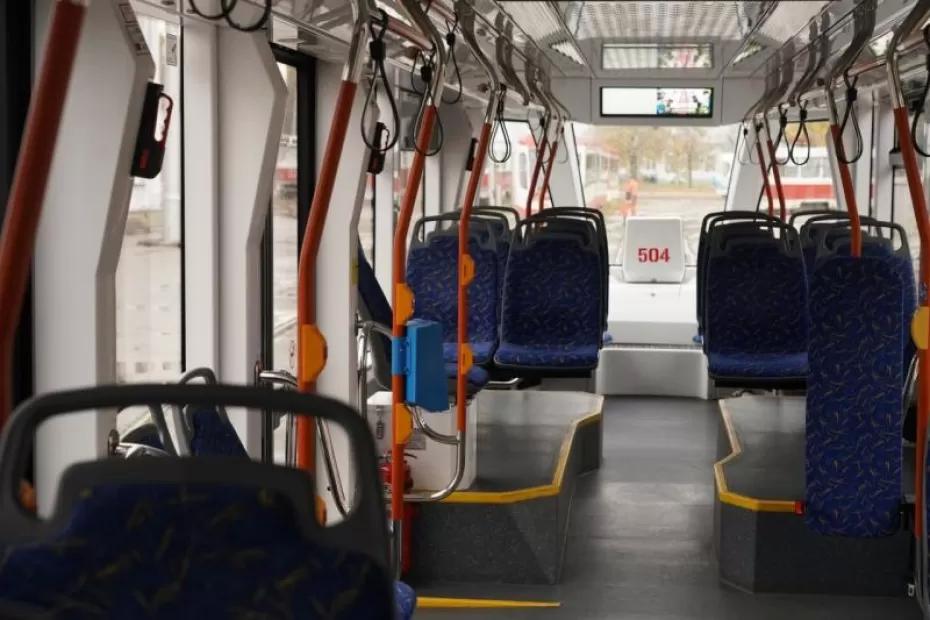 Стальные нервы на стальном пути: водитель трамвая из Самары - о работе на линии