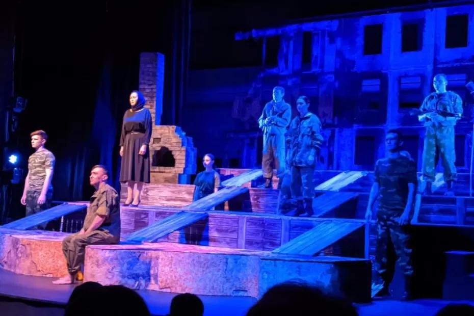 В Тольятти представили спектакль о войне на Донбассе