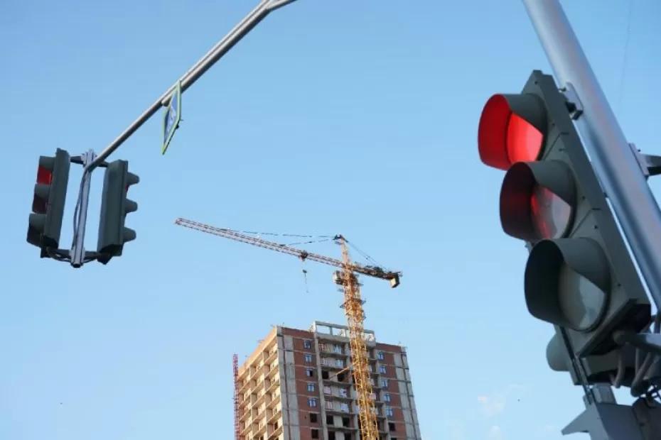 В Самаре на улице Ново-Садовой появился новый светофор