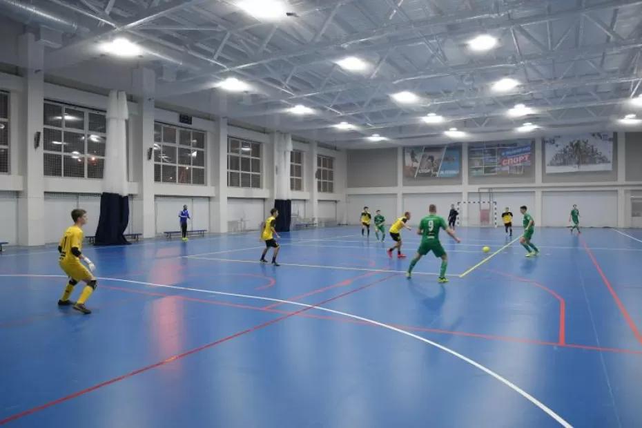 Моряки, инженеры и тренеры отмечают профессиональные праздники 30 октября