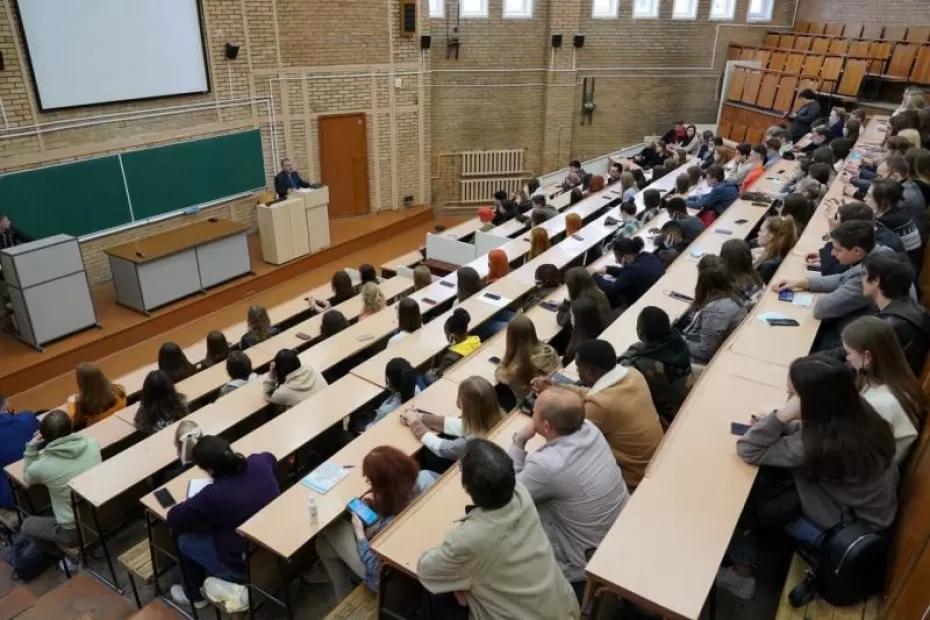 Заявки на целевое обучение жители региона могут оставлять на портале «Работа России»