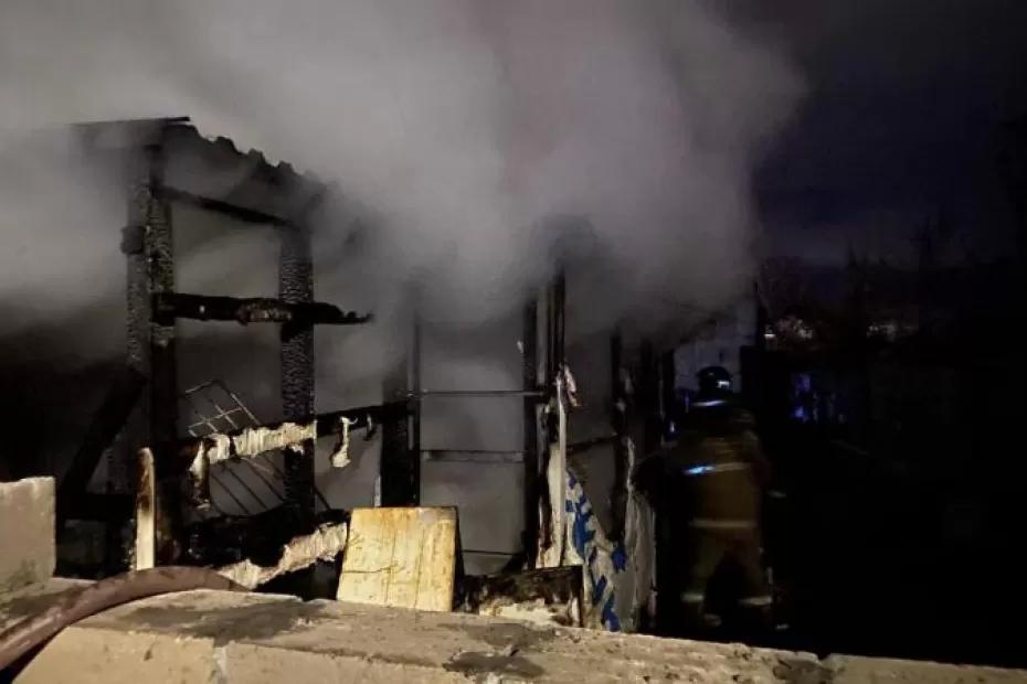 В Безенчуке 25 ноября вспыхнула бытовка