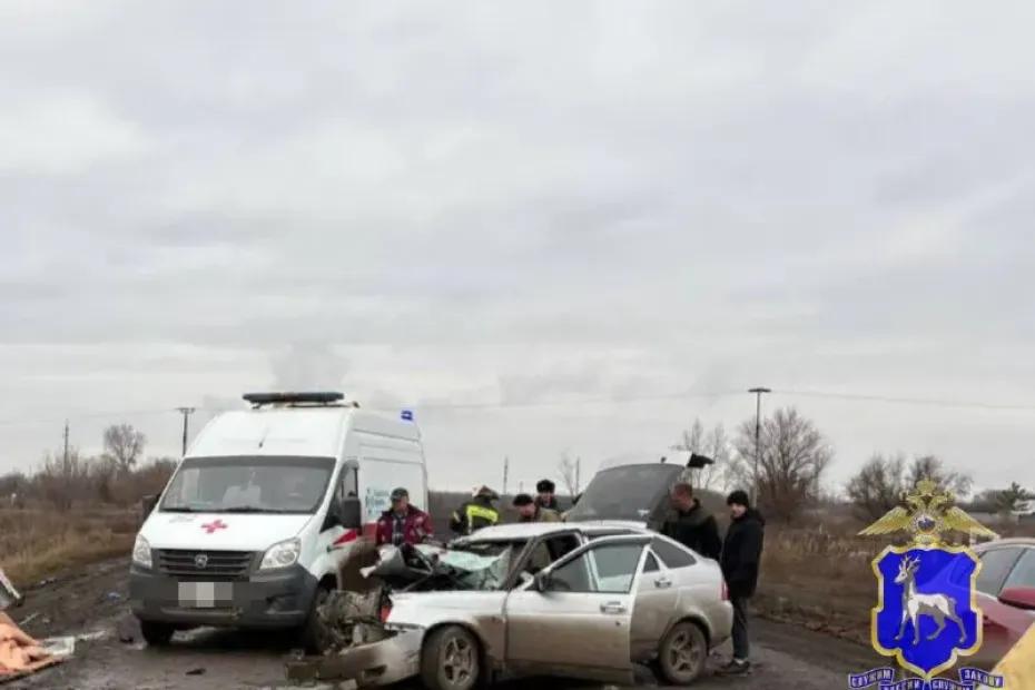 В ДТП на трассе в Самарской области пострадали двое взрослых и 10-месячный ребенок