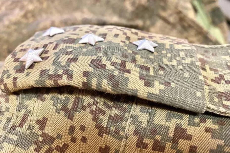 &laquo;Они не в другой вселенной, они на земле&raquo;: ко Дню Героев Отечества поэтесса прочитала пронзительное стихотворение