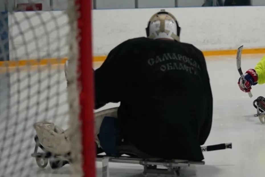 Сборная Самарской области - двукратный победитель Любительской следж-хоккейной лиги