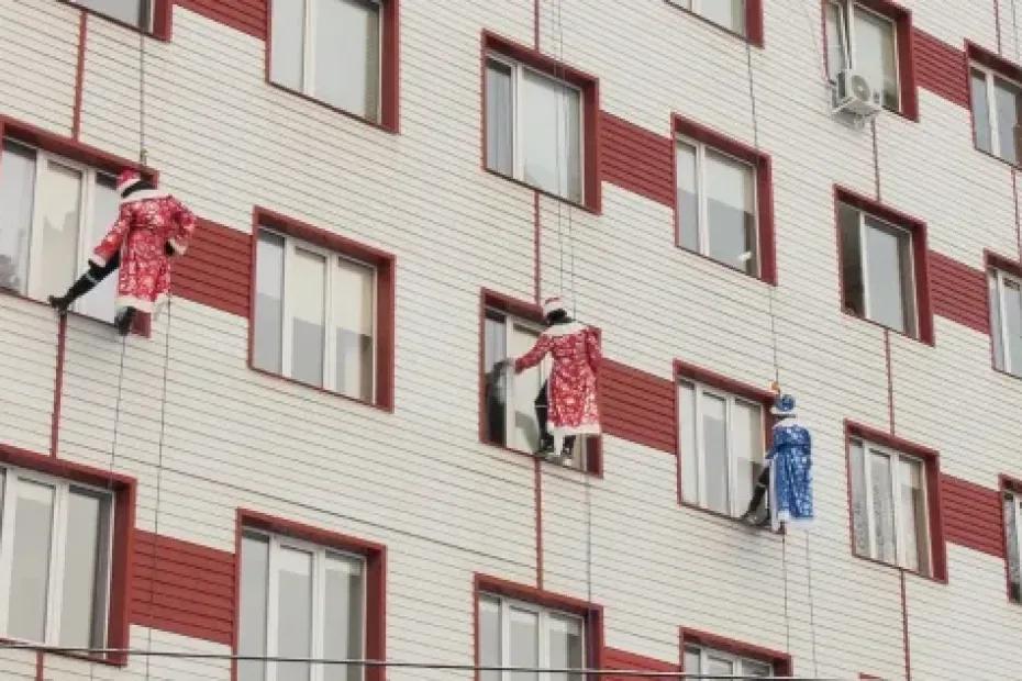 В самарской больнице высадился десант Дедов Морозов