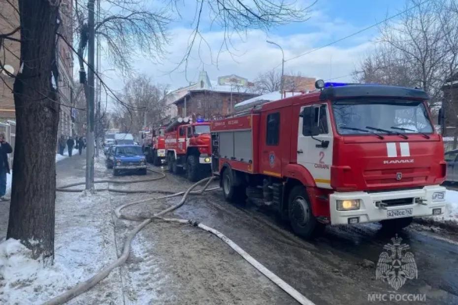 В центре Самары 10 февраля вспыхнул жилой двухэтажный дом