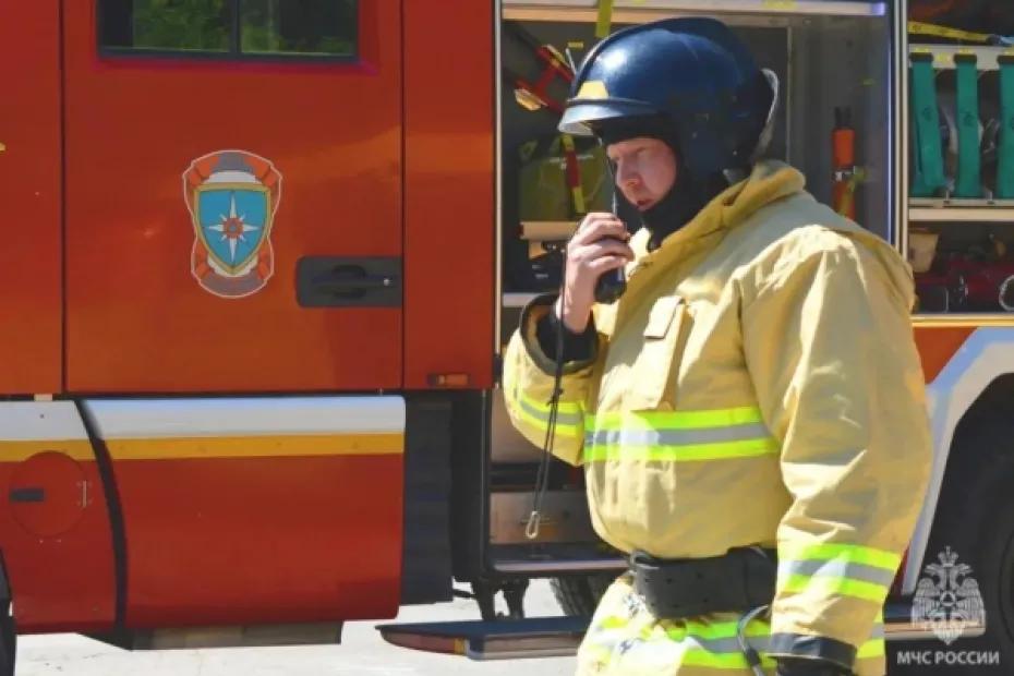 В Самарской области за сутки потушили 10 пожаров