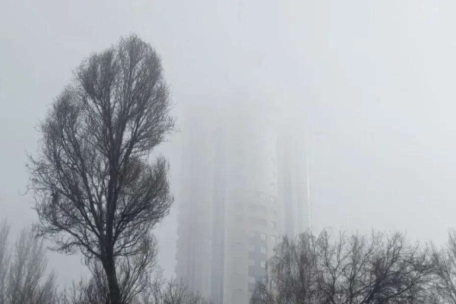 Густой туман окутал Самару утром 26 марта