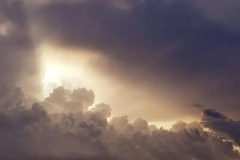 Пасмурно и тепло: погода в Самарской области 3 апреля