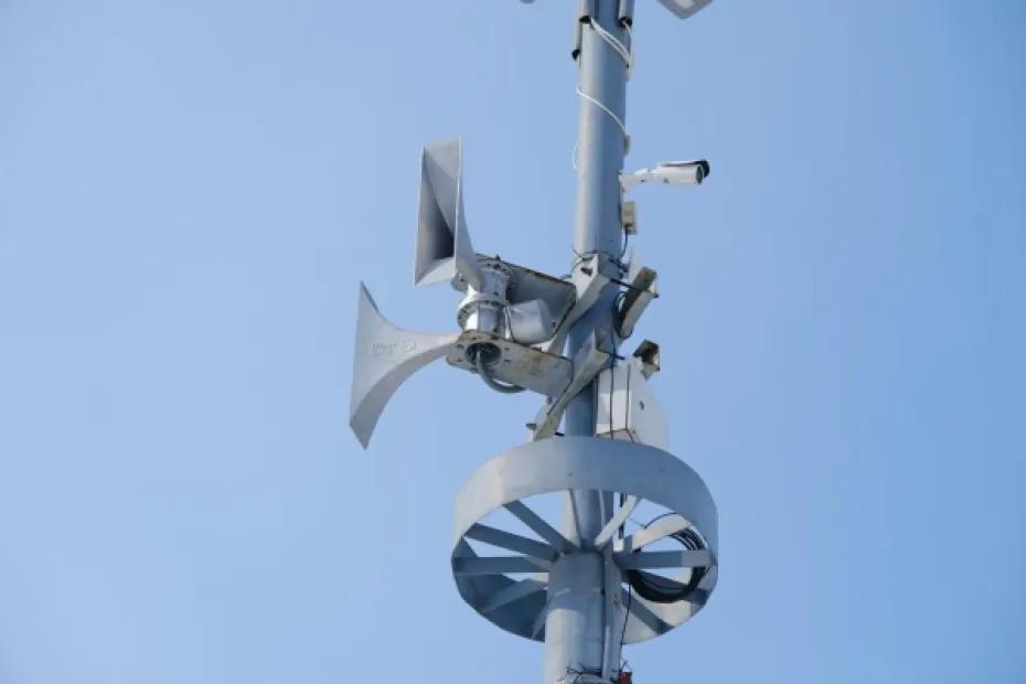 Вячеслав Федорищев сообщил о продолжающейся атаке БПЛА и частичном разрушении подъезда в Сызрани