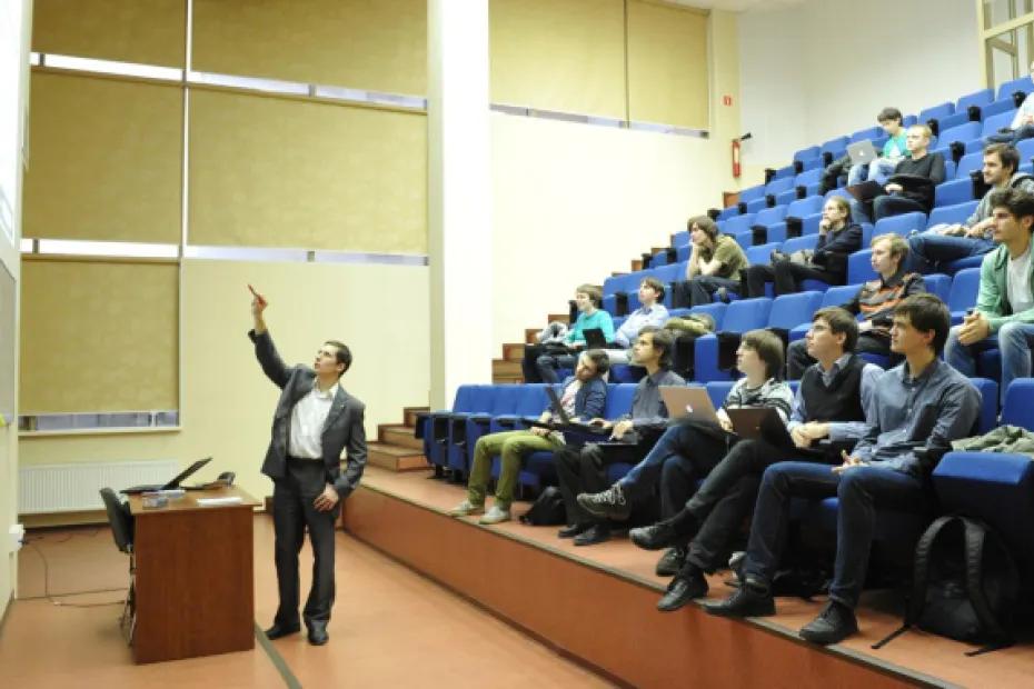 Министр Фальков сообщил о появлении новой специальности в российских вузах