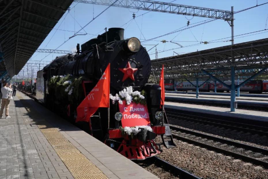 В Самаре торжественно встретили &laquo;Паровоз Победы&raquo;