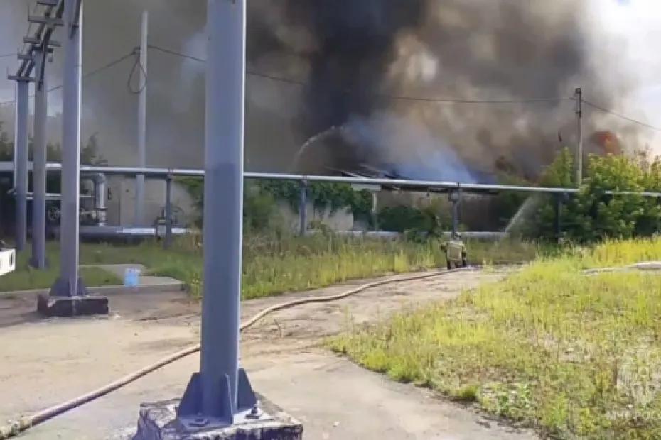 Пожар в магазине стройматериалов в Жигулёвске распространился на 800 &laquo;квадратов&raquo;
