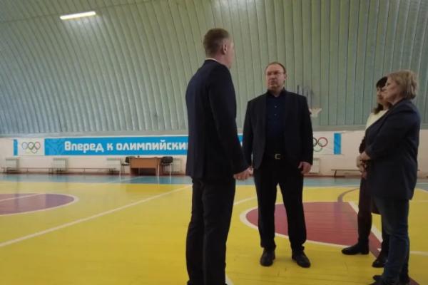 Курсант второго потока &laquo;Школы героев&raquo; провел спартакиаду для людей с ОВЗ и ветеранов