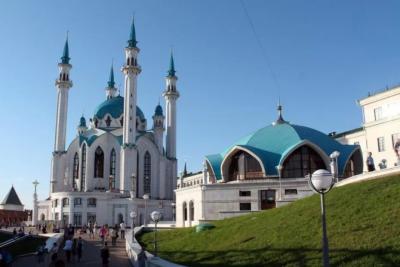 Стало известно, сколько денег потратили туристы в Казани за майские праздники