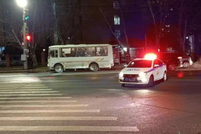 В Тольятти мужчина нарушил ПДД и попытался скрыться от полиции: что произошло
