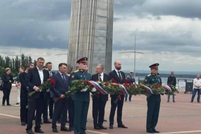 Самарцы почтили память героев Великой Отечественной войны