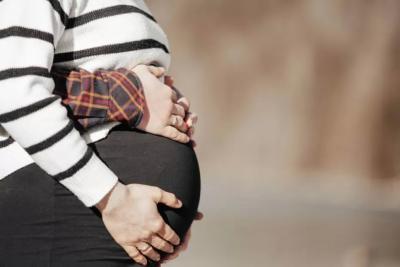 Психолог рассказал, может ли послеродовая депрессия появиться у мужчин