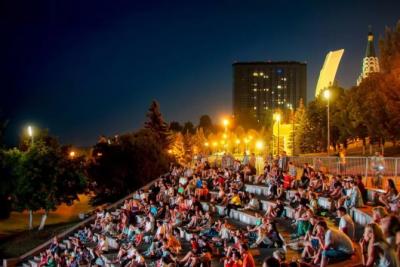 На самарской набережной 13 и 14 сентября покажут фильмы, посвященные истории города