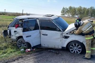 В Самарской области в ДТП на трассе пострадали три человека