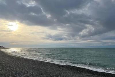 Западное побережье Крыма вошло в топ лидеров по количеству туристов в 2025 году