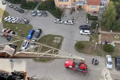 В Тольятти 26 пожарных тушили вещи на балконе высотки