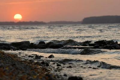 В Самарской области температура воды в Волге снизилась до 15 градусов