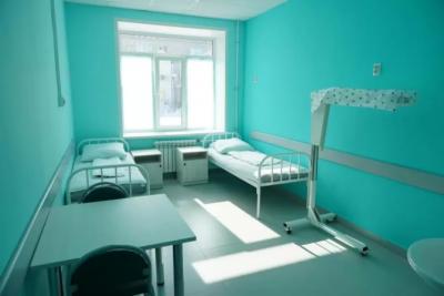 13-летний подросток в школе случайно вдохнул колпачок от ручки