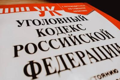 Ссора с братом: в Отрадном женщину пырнули ножом в шею