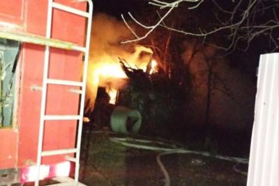 В поселке Петра Дубрава сгорел дачный дом - появились подробности