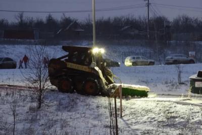 В Самарской области ночью 13 декабря усиленно чистили дороги и трассы от снега