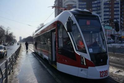 В Самаре днем 2 апреля встали трамваи из-за обрыва электрического провода