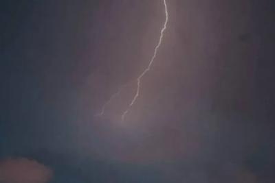 Вечером 3 апреля в Самарской области начнется гроза