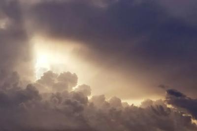 Ветрено и тепло: погода в Самарской области 15 апреля