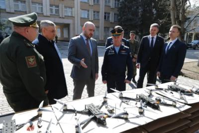 Вячеслав Федорищев и Андрей Колотовкин передали дроны для военных