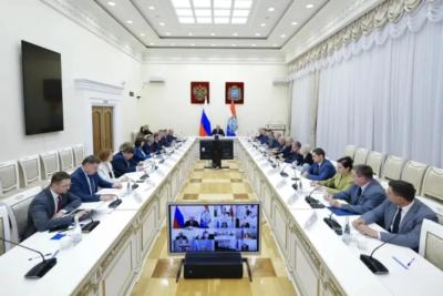 Вячеслав Федорищев поручил усилить работу по устранению барьеров для людей с инвалидностью