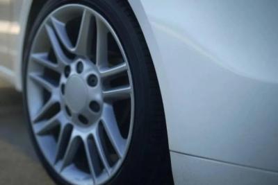 Самарца поймали пьяным за рулем служебного автомобиля