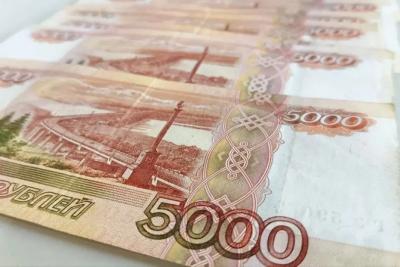 В Самаре бизнесмен пытался дать взятку сотруднику Россельхознадзора за перевозку продуктов
