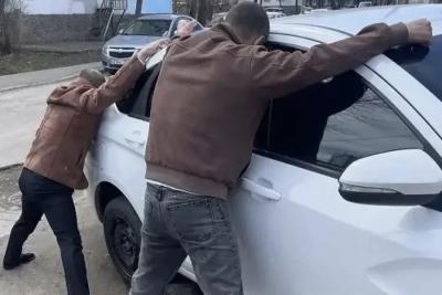 Рейд под Самарой: в Смышляевке нашли нарушителей воинского учета и ПДД
