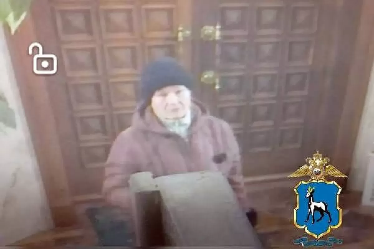 В Тольятти ищут пенсионерку, которая украла в храме куртку