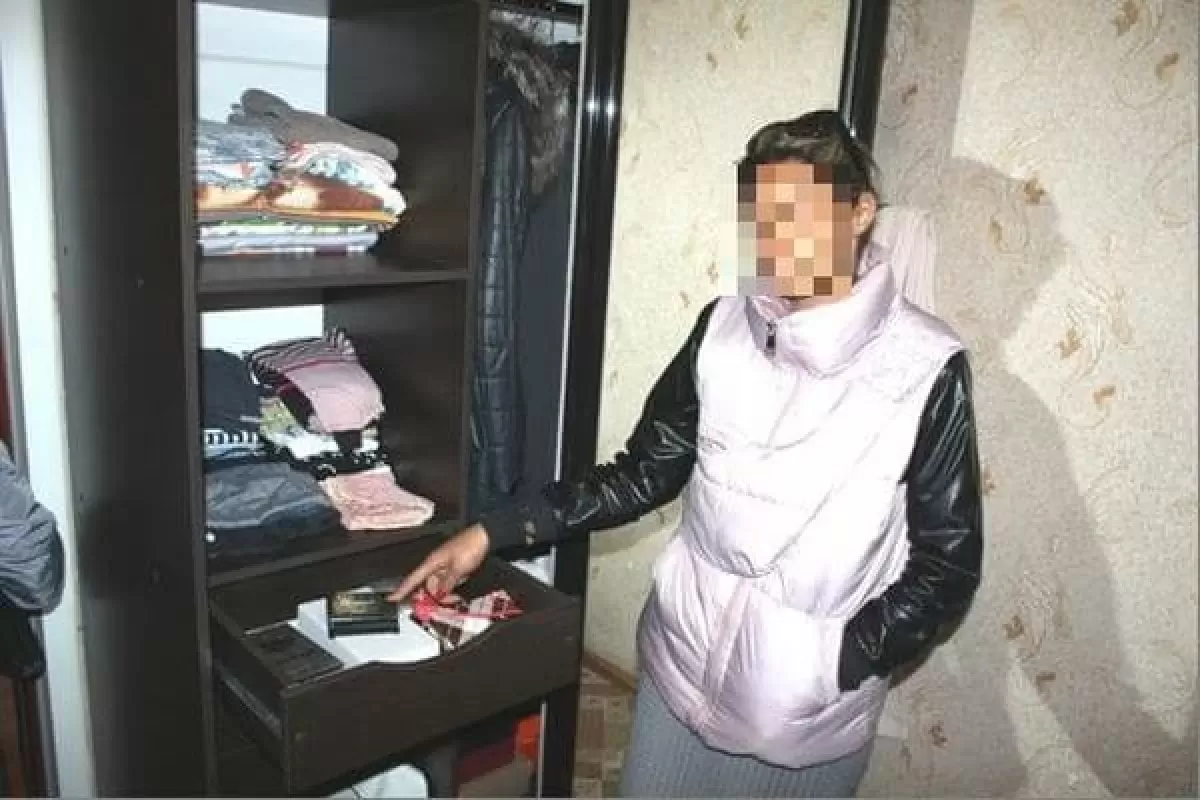 В Самарской области беременная мать четверых детей вынесла из чужого дома украшения на 170 тысяч рублей