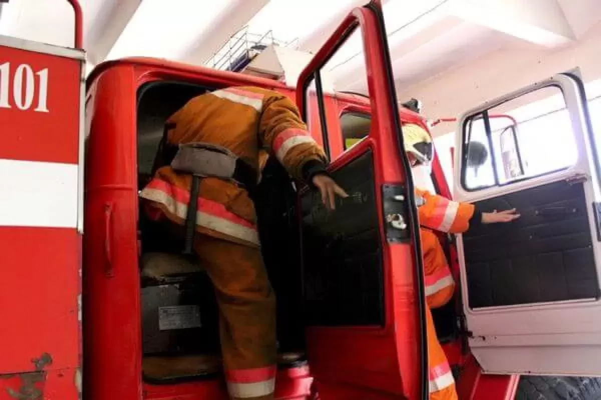 В Тольятти по пожарной тревоге из колледжа эвакуировали 280 человек